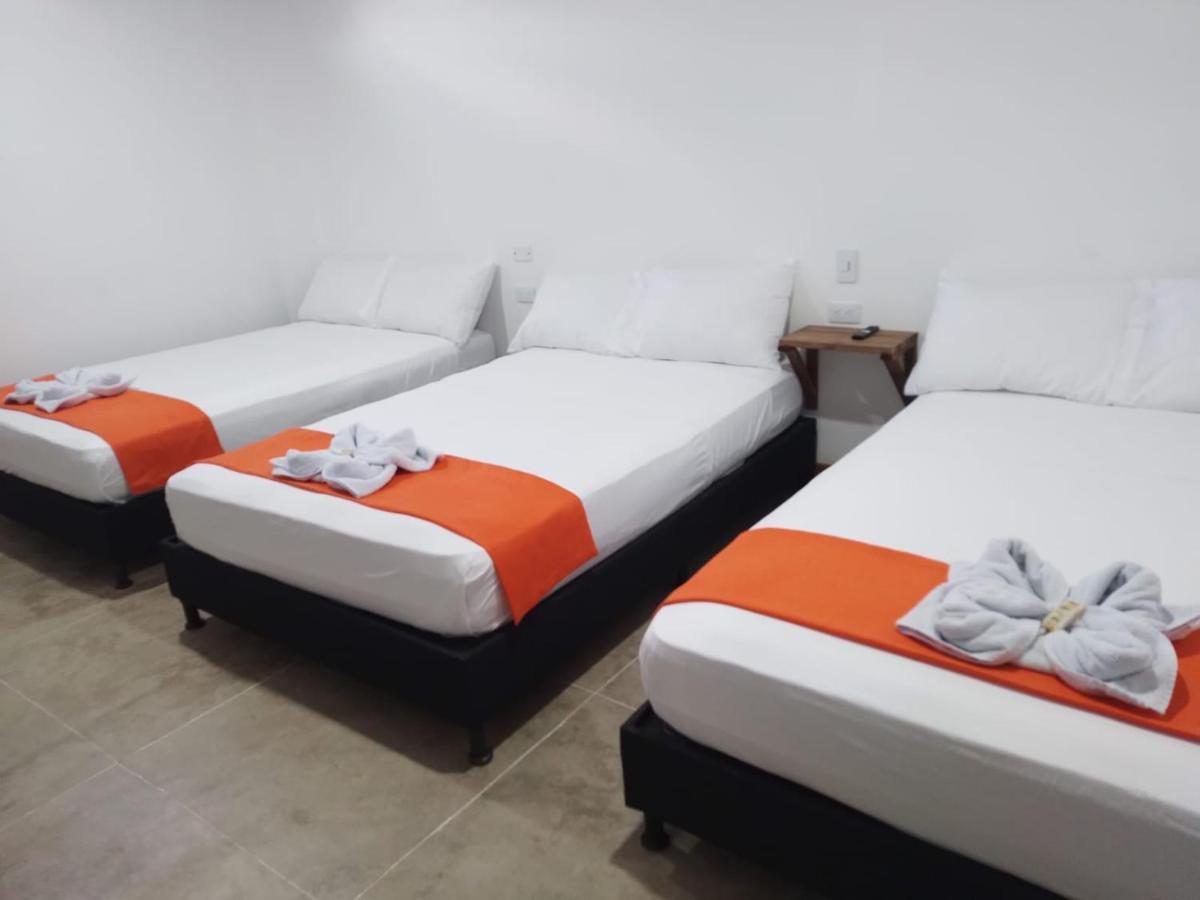 Artesanos Y Turistas Apartman Guatapé Kültér fotó
